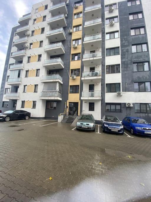 Cozy Studio 10 Min Away From Th Center Of The City Bukarest Exteriör bild