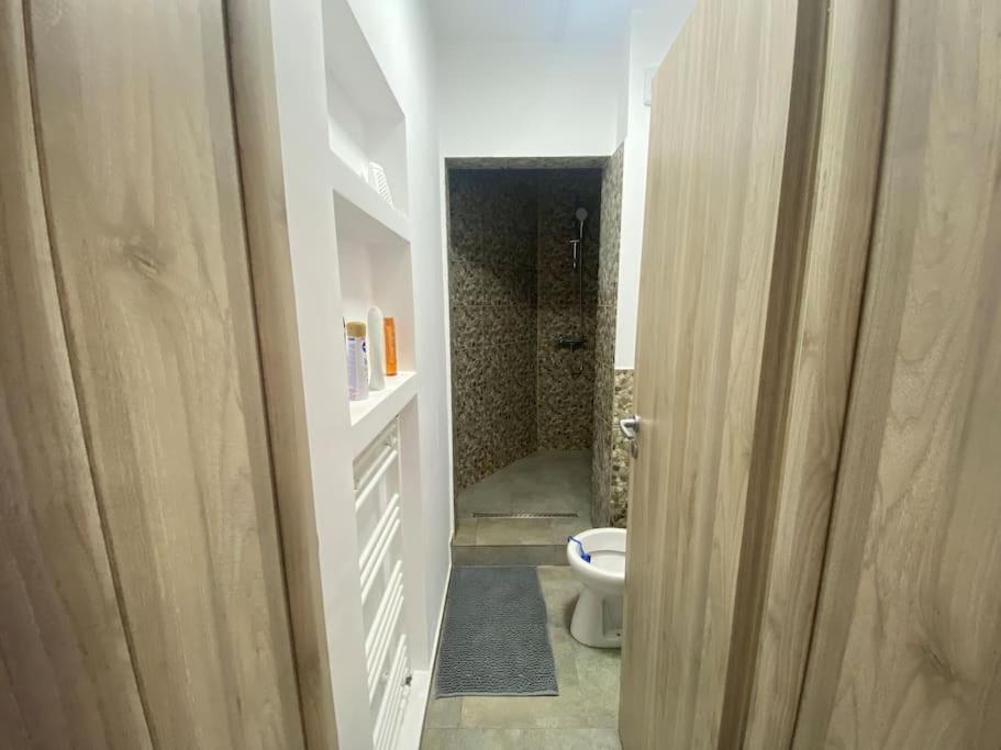 Cozy Studio 10 Min Away From Th Center Of The City Bukarest Exteriör bild